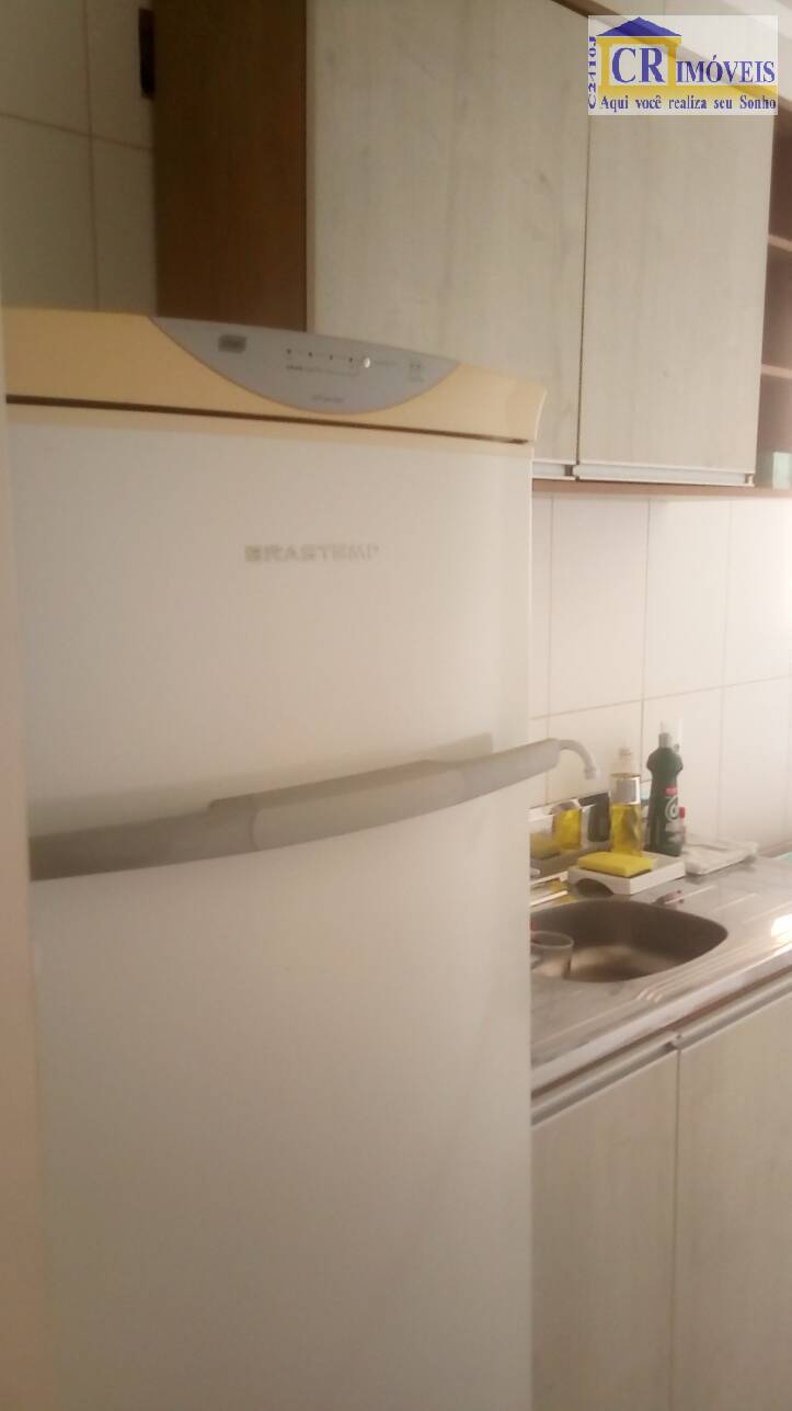 Apartamento para alugar com 2 quartos, 45m² - Foto 7