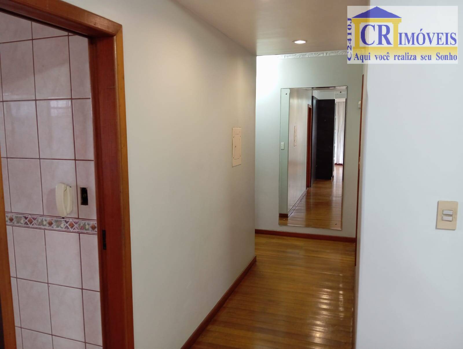 Apartamento para alugar com 3 quartos, 98m² - Foto 30