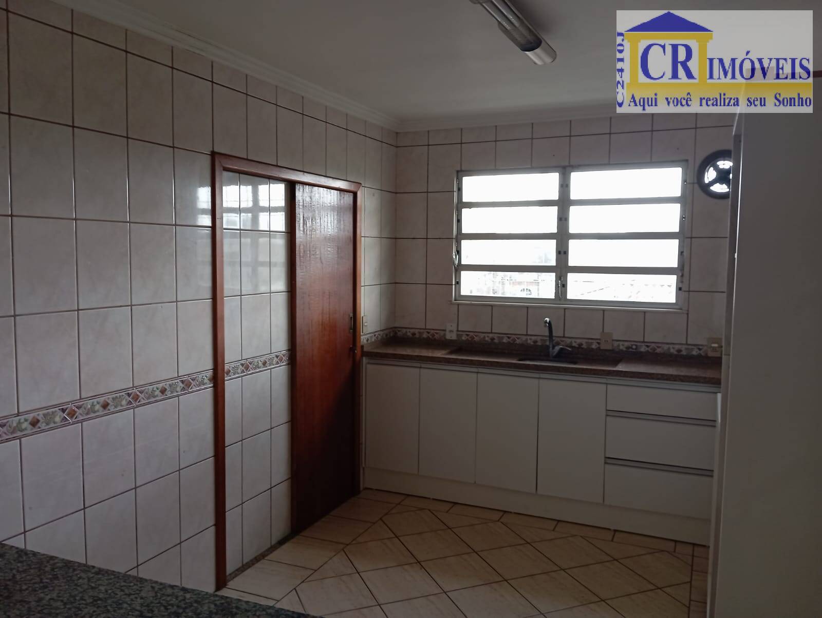 Apartamento para alugar com 3 quartos, 98m² - Foto 33